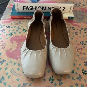 Lucky Ballet Flats - Size 8